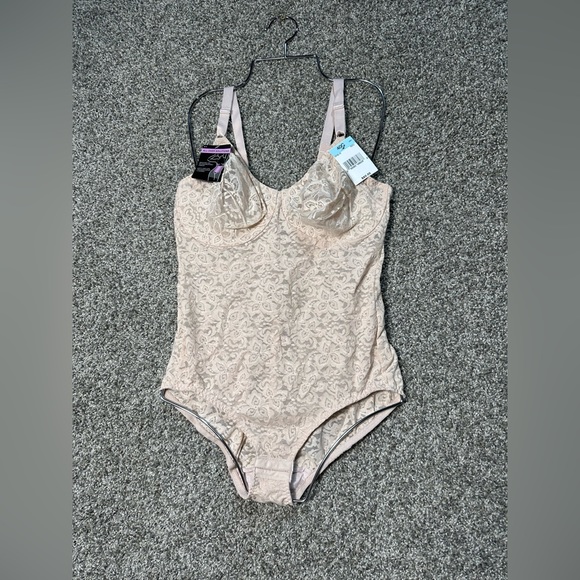 NWT Bali Lace 'N Smooth Body Shaper Size 40C - Picture 3 of 7